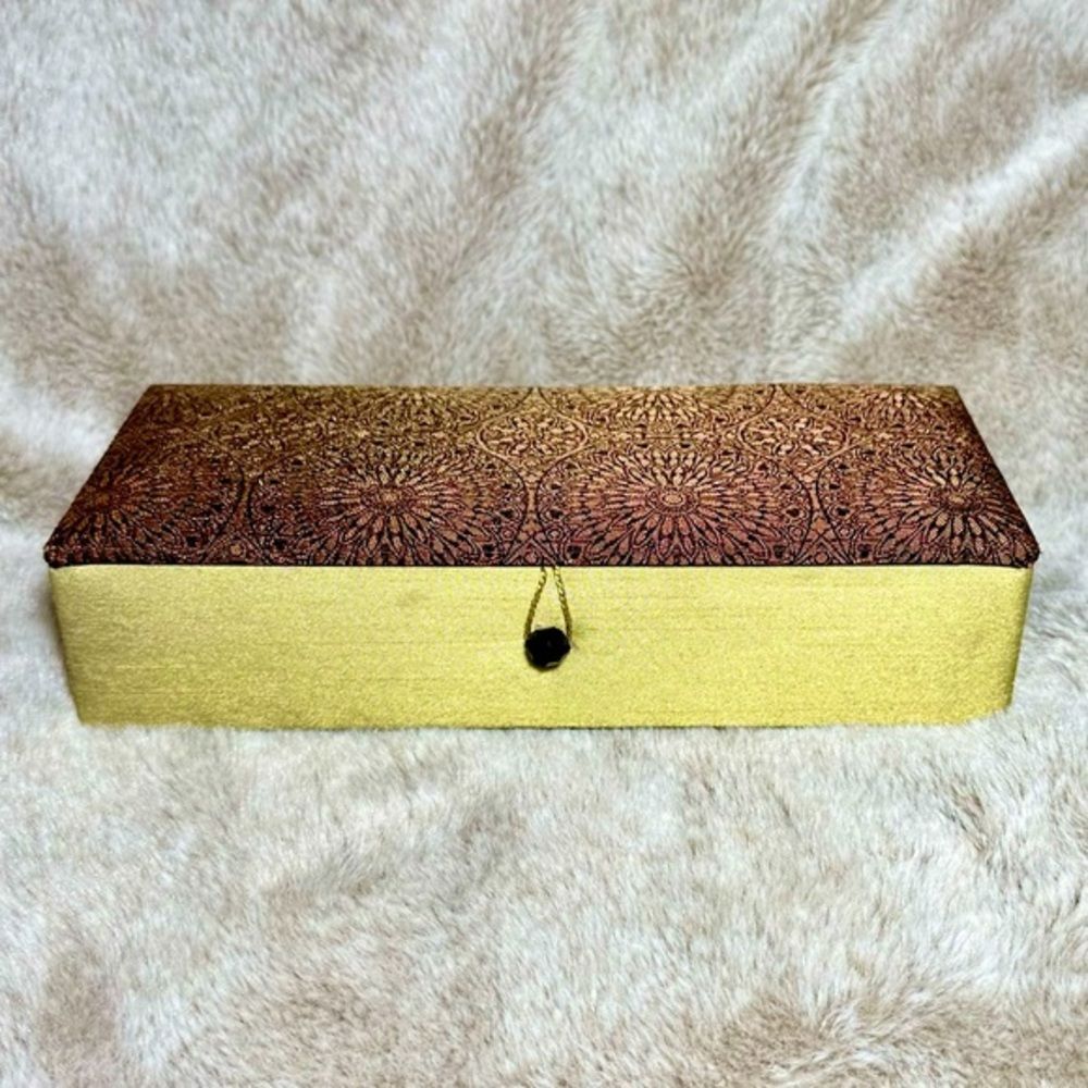 🌟 Vintage Starbuck Y2K Silk Box